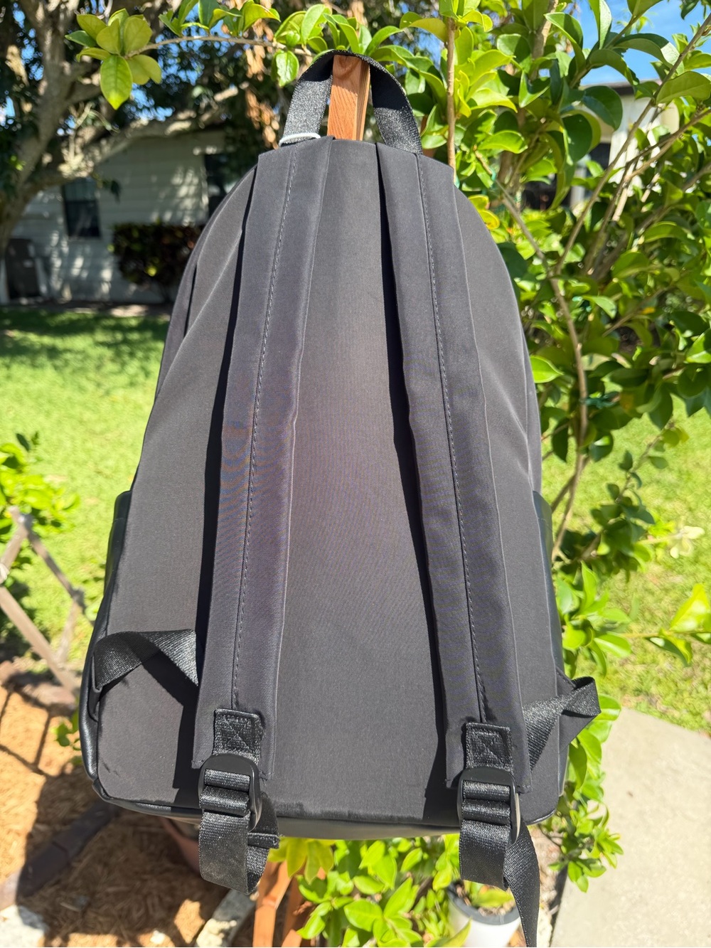 ALO Yoga Black Everyday Backpack with Front Zip Pocket - Picture 6 of 15
